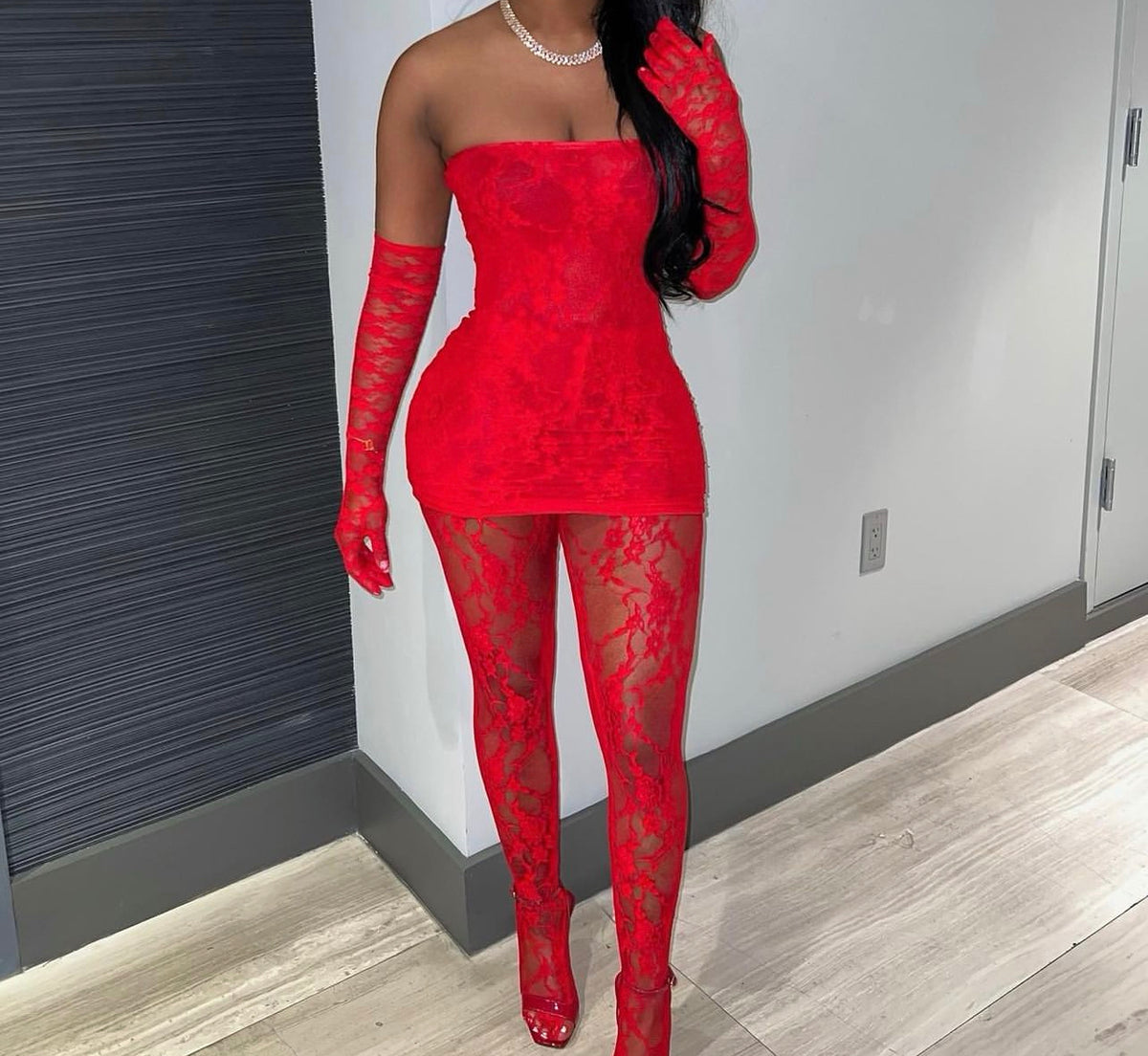 Vixen Lace Set